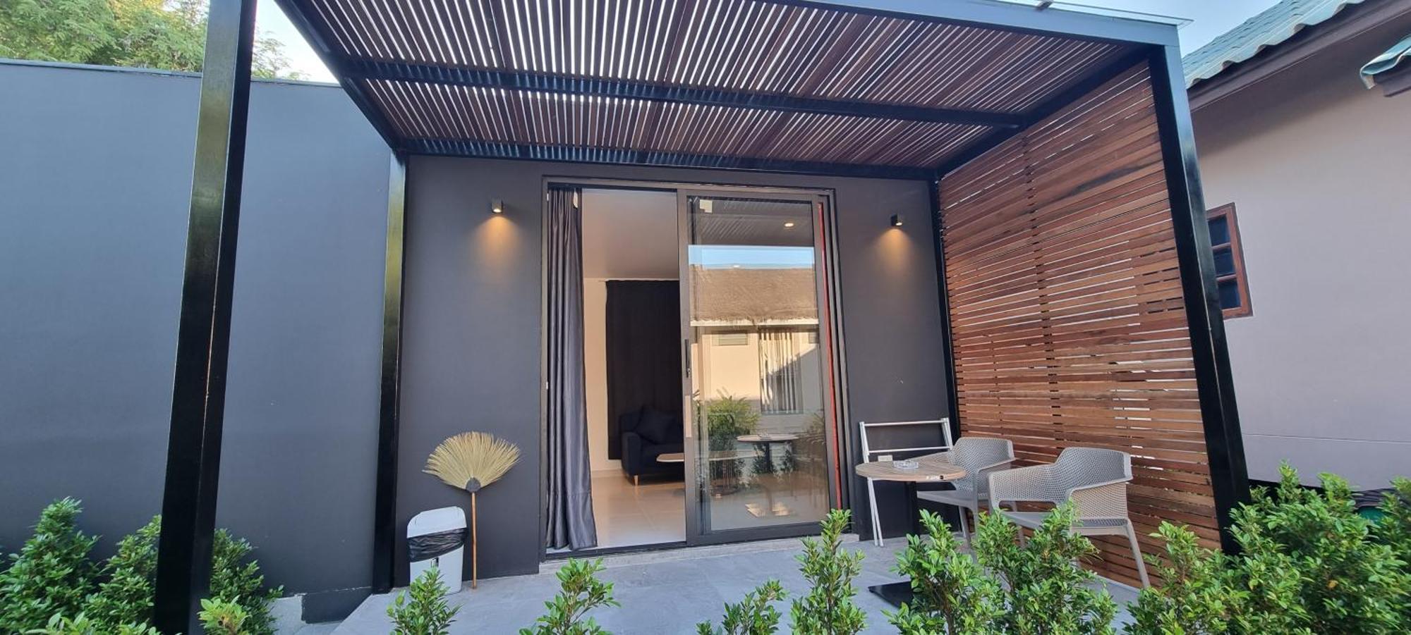 Samutra Residences Thong Sala Bagian luar foto