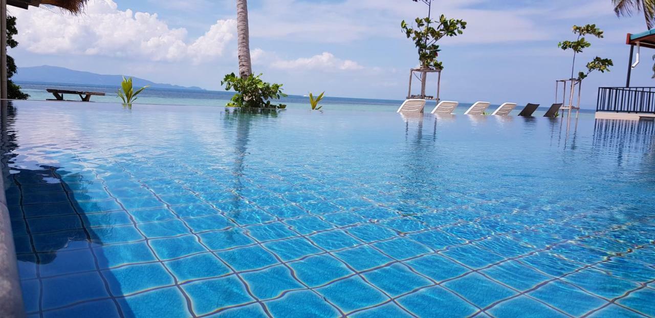 Samutra Residences Thong Sala Bagian luar foto